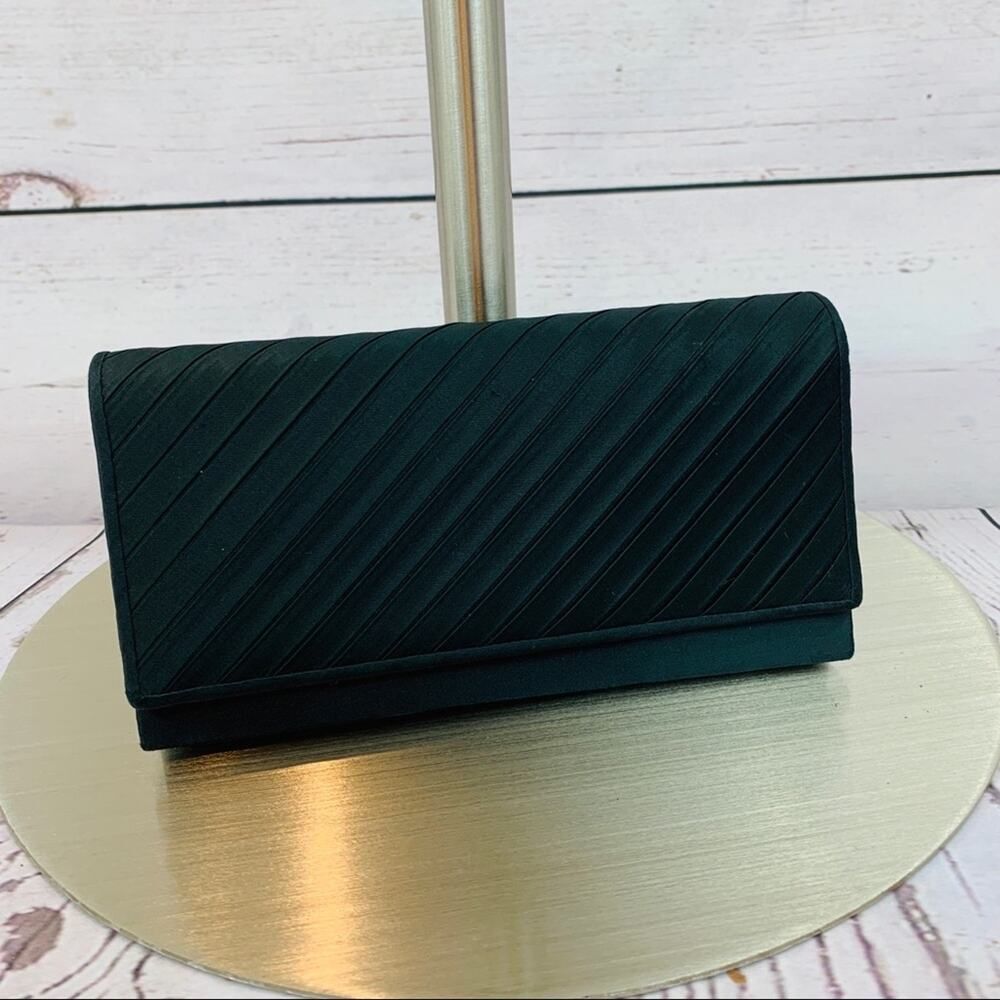 Black clutch purse